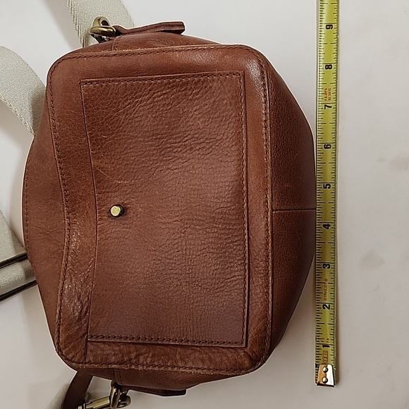 Madewell Brown Leather Transport Crossbody Camera Bag With Adjustable Strap - Picture 11 of 13